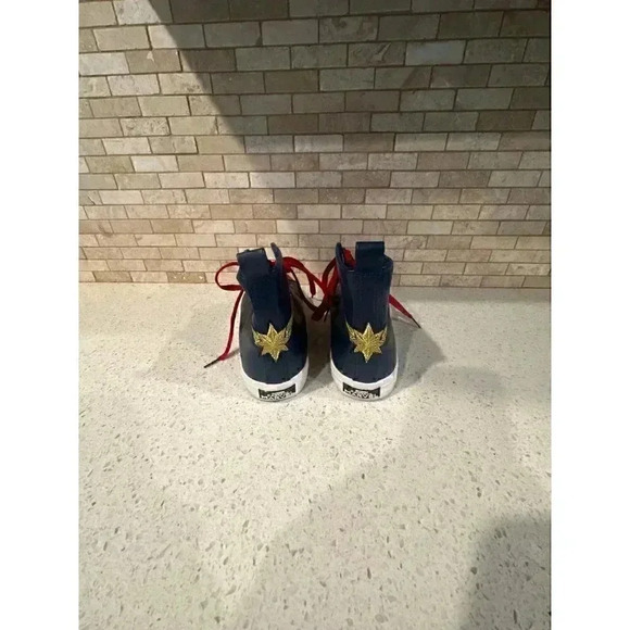 Marvel Captain Marvel Hi-Top Sneakers b2 - Picture 4 of 4